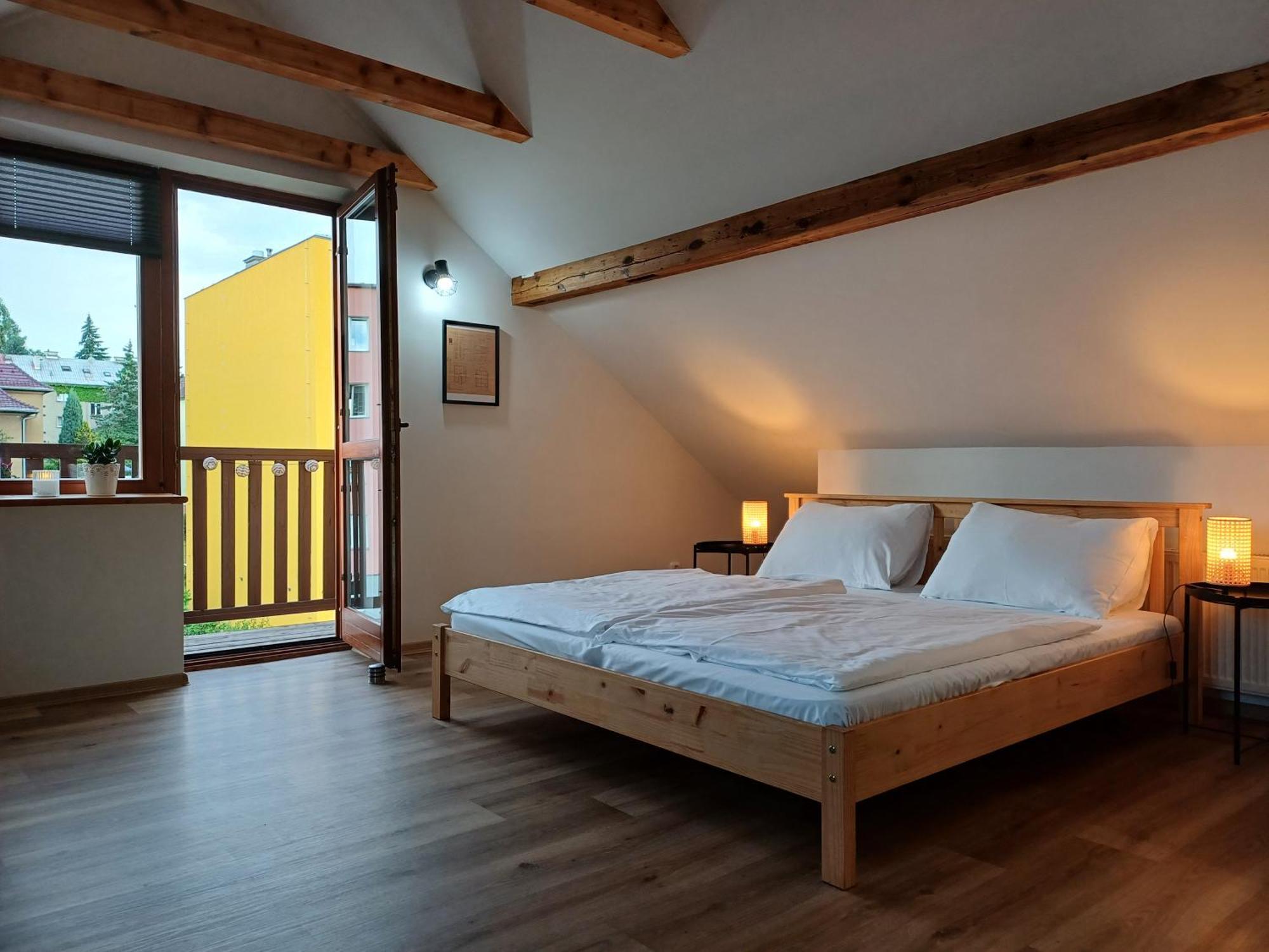 Loft Apartment Karlovy Vary Exterior photo